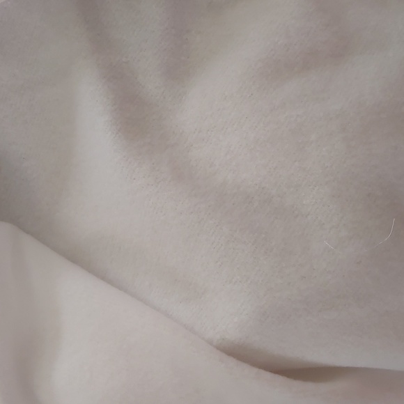 White Fleece Sweat Shirt Sz L NWOT. - Picture 10 of 10